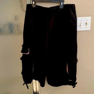 Nike Womens Capri workout pants